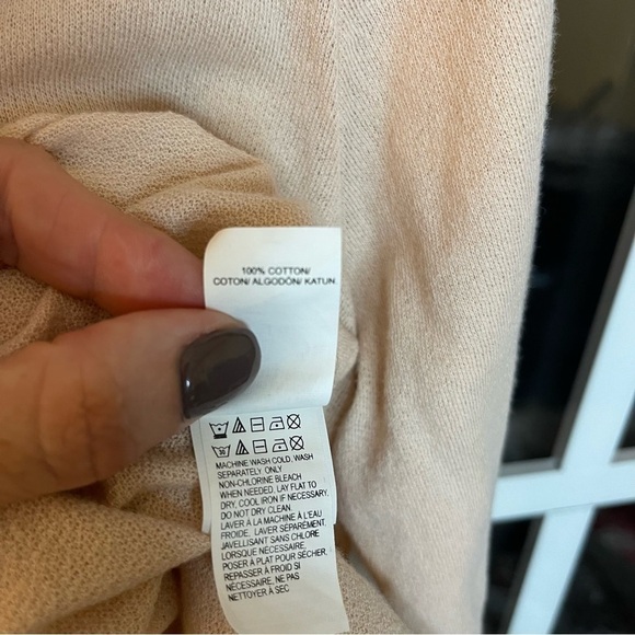 NWT Lucky Brand Sweater Asymmetrical Pink Ruffle Lightweight Size Large - Picture 5 of 6